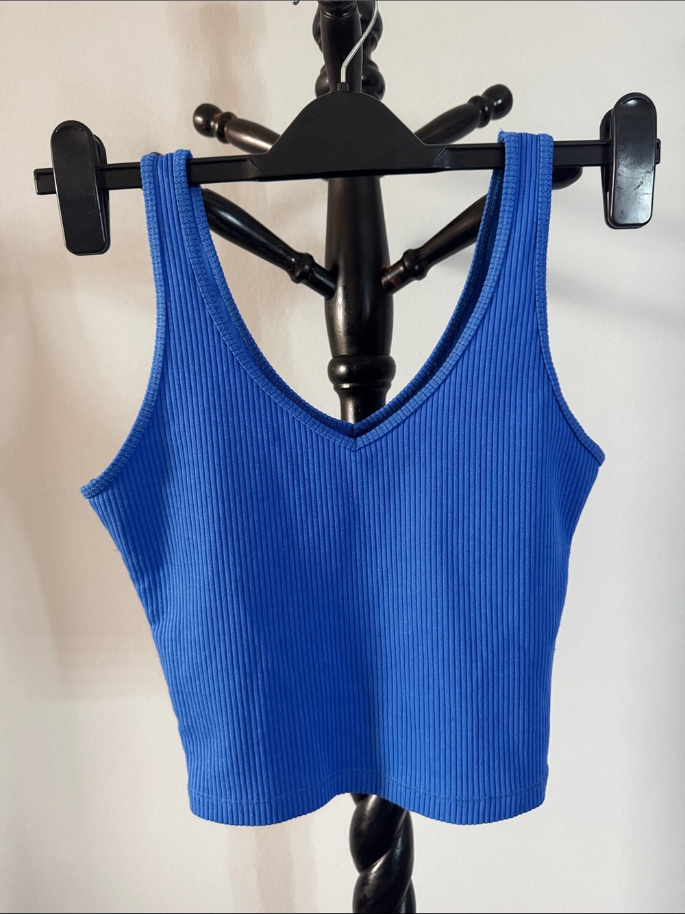 Ribbed V-Neck Crop Blue Tank Top 2.L4